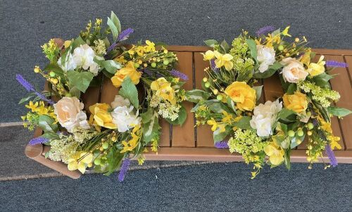 Wreaths, Lot of 2,