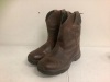 Mens Boots, 11.5D, E-Commerce Return, Sold as is