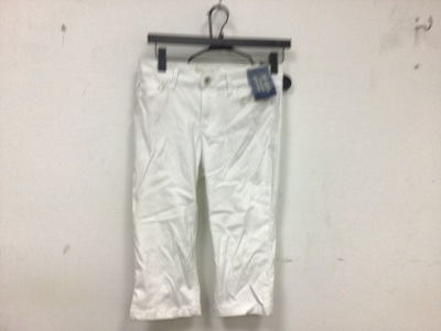 Natural Reflections Womens Capris Sz 8, E-Commerce Return, Sold as is