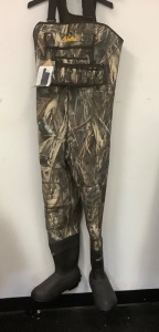 Mens Waders, 11S, E-Commerce Return, Sold as is