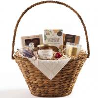 Handwoven Medium Gift Basket for DIY Holiday's & Celebrations, W/Handle, 15"