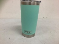 YETI 20oz Tumbler, E-Comm Return, Broken Lid