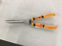 Fiskars 22 in. Hedge Shears