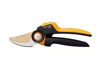 Fiskars Bypass PowerGear 8.6 in. Pruning Shears