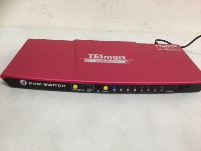 TESmart Dual Monitor KVM Switch, Power Up, Appears new, Sold as is