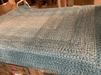 Large Blue/White Outdoor Rug (Unknown Size)