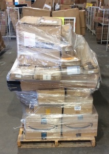 Pallet of Mostly New Auto Parts & Accessories