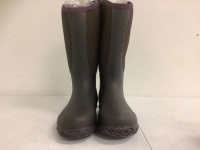Lacrosse Women's Waterproof Boots, Size 7, Appears New, Sold as is