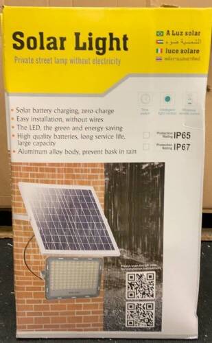 Solar Flood&nbsp;Light, Appears new, Sold as is
