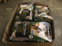 (9) Bags of&nbsp;Victor Dog Food Grain-Free Joint Health Beef Meal and Sweet Potato. A Couple of Bags have splits.