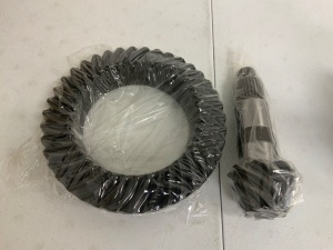 POISON FROG Ring and Pinion Rear Gears, E-Commerce Return, Sold as is