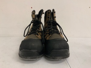 Mens Boots, 11M, E-Commerce Return, Sold as is