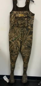 Mens Waders 11R, E-Commerce Return, Sold as is