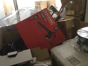 Pallet of Lowe's Store Returns. Unsorted Pallet. Items are store returns, conditions unknown