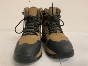Mens Boots, 8D, E-Commerce Return, Sold as is