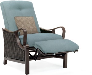 Hanover Ventura Outdoor Patio Recliner with Hand-Woven Wicker, Rust-Resistant Frames, and Thick Ocean Blue Cushions