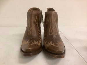 Ariat Womens Booties, Size 9, E-Comm Return