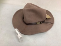 RedHead All Seasons Wool Felt Outback Hat, M, E-Commerce Return, Sold as is