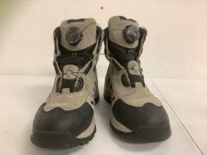Boots for Men, 10.5M, E-Comm Return