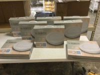 Lot of (8) Mahli XL Robotic 3-in-1 Vacuum Cleaners. Unknown Conditions. E-Commerce Returns