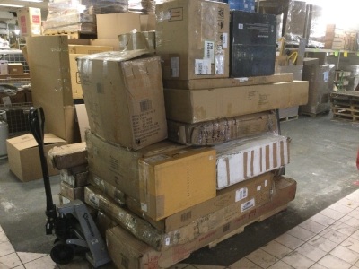 Pallet of Salvage Returns from Major Bed & Bath Store. Will Contain Broken or Incomplete Items for Parts or Repair. 