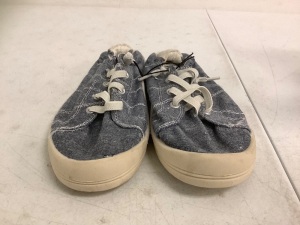 Womens Shoes, Size 8, E-Comm Return