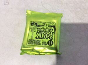 Ernie Ball Regular Slinky Electric Guitar Strings 3-Pack