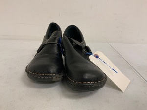 Leather Dress Shoes, Size 8M, E-Commerce Return, Sold as is