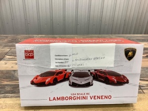 1/24 Kids RC Lamborghini Veneno Racing Car Toy w/ Lights, Shock Suspension