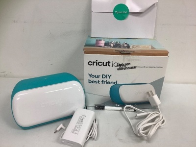 Cricut Joy Cutting Machine, E-Commerce Return, Sold as is