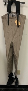 Men's Soft Footed Wader, Size M, E-Commerce Return, Sold as is