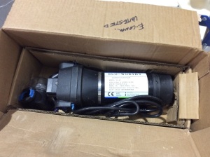 ECO-WORTHY Water Diaphragm Self Priming Pump 45 PSI 4.5 GPM 