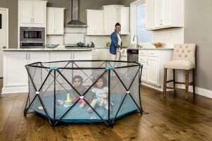 Regalo My Play Deluxe 8 Panel Extra Large Portable Play Yard 