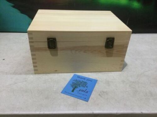 Yula Designs Large Unfinished Hinged Wood Box&nbsp;