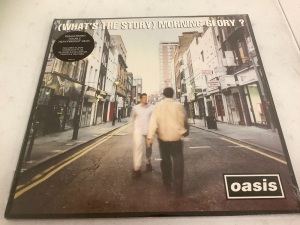 Oasis (What's the Story) Morning Glory? Vinyl, Appears new, Sold as is