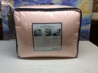 Charter Club Damask Design King Size 3-Piece Comforter Set. Appears New