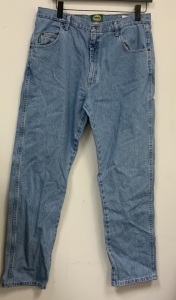 Mens Jeans, 38x32, E-Commerce Return, Sold as is