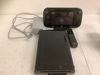 Nintendo Wii U WUP-101(02) 32 GB Black Console, Powers Up, E-Commerce Return, Sold as is