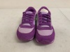 Saucony Girls Shoes, 13.5M, Appears new, Sold as is