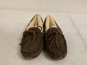 Ugg Womens Slippers, 5, Appears New, Sold as is