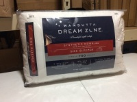 Wamsutta Dream Zone Standard/Queen Synthetic Down Pillow. Appears New