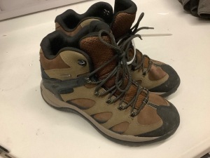 Merrell boots - Men's size 9