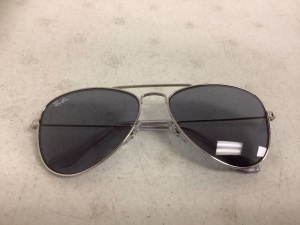 Ray Ban Sunglasses, E-Commerce Return, Sold as is