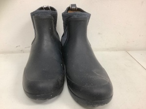 Ugg Womens Chevonne Boots, Size 10, E-Comm Return