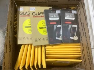 Lot of Glass Screen Protectors for iPhones, See Pics 