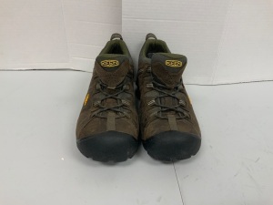 Keen Mens Boots, Size 9, E-Comm Return