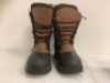 Baffin Mens Boots, 9, E-Commerce Return, Sold as is