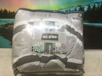 MiZone Elliot Comforter Set, Full/Queen 