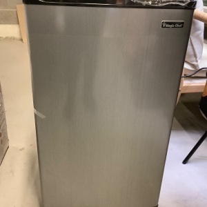 Magic Chef 3.5 Cu. Ft. Compact Refrigerator, Some Dents