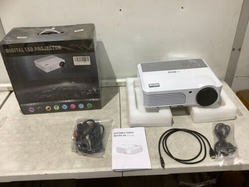 EUG Full HD LED Projector&nbsp;